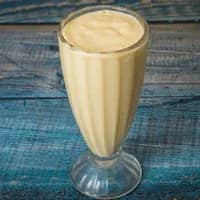 Mango banana lassi