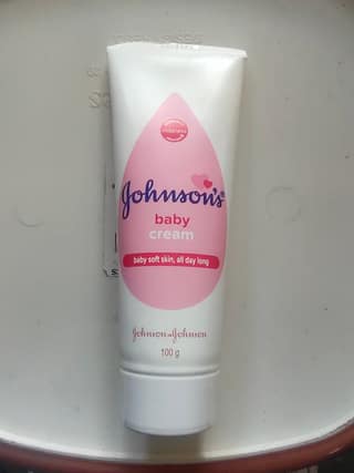 Johnson's baby Baby Cream