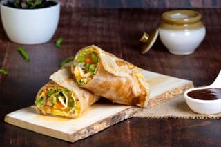 Egg & cheese kaati roll