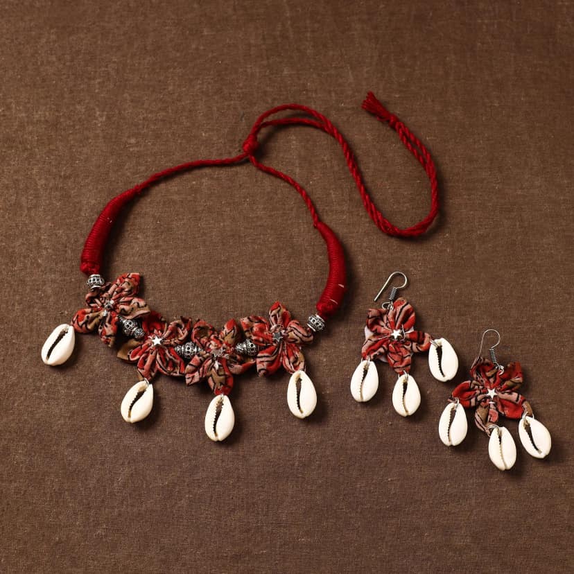 Red - Fabart Phool Kali Shell Choker Necklace Set 11 view 2
