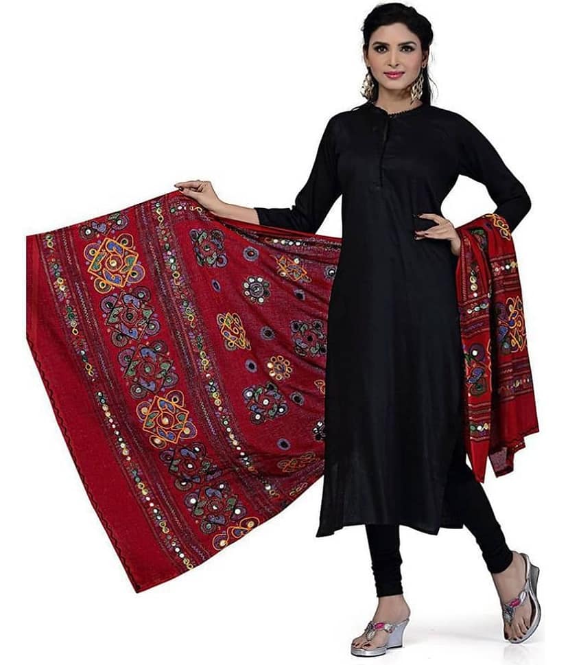 Apratim Maroon Cotton Dupatta view 2