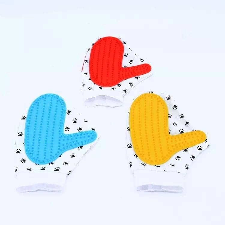 Q D Pet Hair Remover Grooming Glove Deshedding Massager Tool Brush Comb Grooming Gloves for Cat, Dog, Donkey, Horse, Rabbit, Pony, Monkey (Blue, Red, Green, Medium) view 2