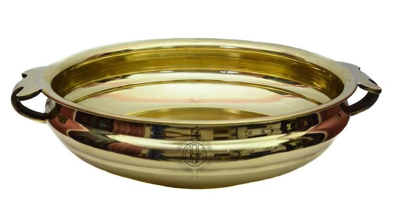 Pure Brass Urli Plane Decorative Bowl Platter Home Decor and Table Decor for Floating Flowers and Candles (6 Inch) view 2