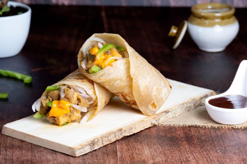 Chilli paneer roll
