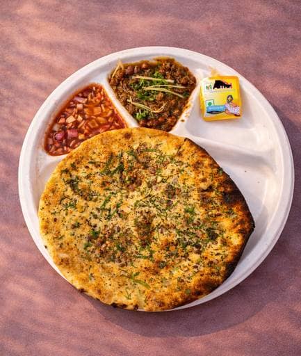Amritsari Stuffed Kulcha - Paneer Stuffing