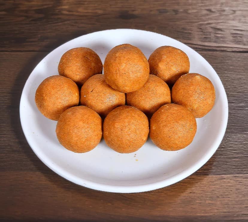 Gond Laddu 100% Pure Ghee & Jaggery