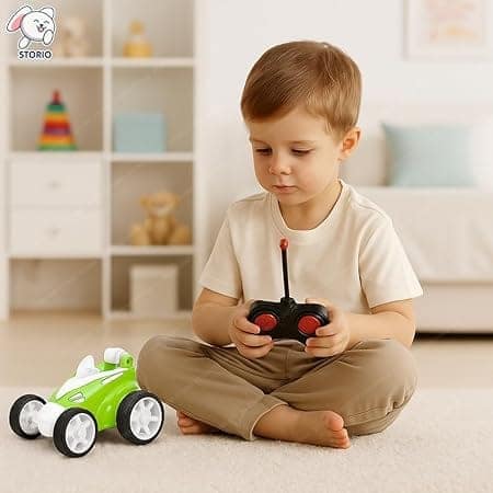 Storio Rechargeable 360° RC Stunt Car for Kids – Green view 2