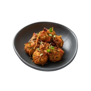 Cheesy Mushroom Momo - 8 Pcs