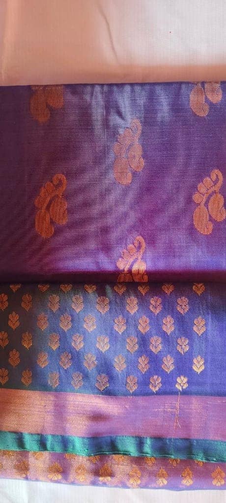 Purple Handloom Pure pattu Saree With Blouse Piece view 2