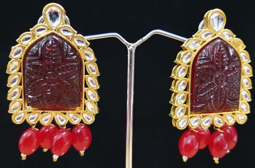 Kundan with Carving Stones Beautiful Studs Earrings view 2