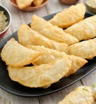 250 gm Gujiya (Karanji) Holi Special Traditional Sweet by Morya Gruhudyog