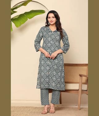Flamboyant Cotton Printed Kurti With Pants Women's Stitched Salwar Suit - Grey ( Pack of 1 )