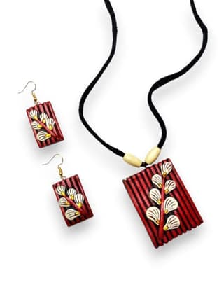 Terracotta Leaf Design Necklace and Earrings Set
