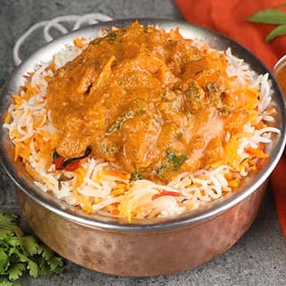 वेज बिरयानी फुल चाप के साथ