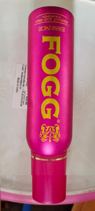 Fogg essence fragrance body spray for women