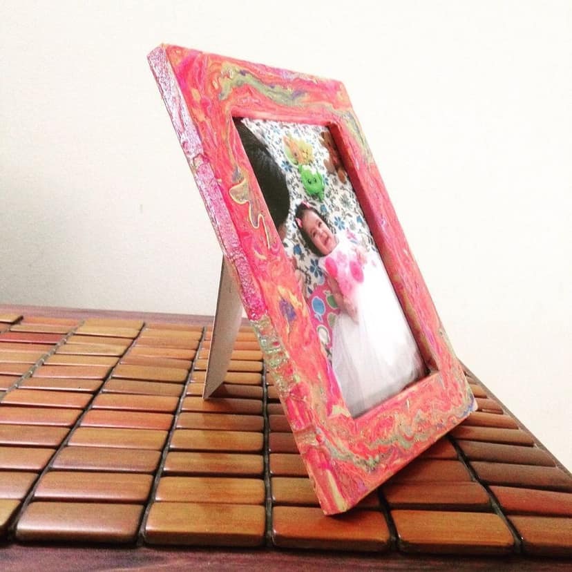Candylicious Handpainted photo frame view 2