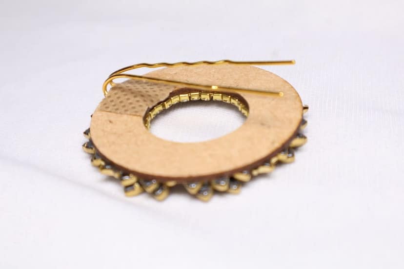 Blue & Gold Floral Circular Hair Clip – Elegant Traditional Hair Accessory view 2