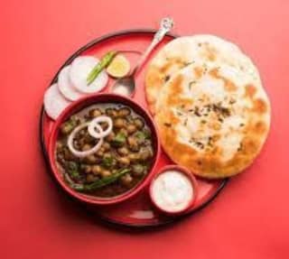 Chole (gol) kulche