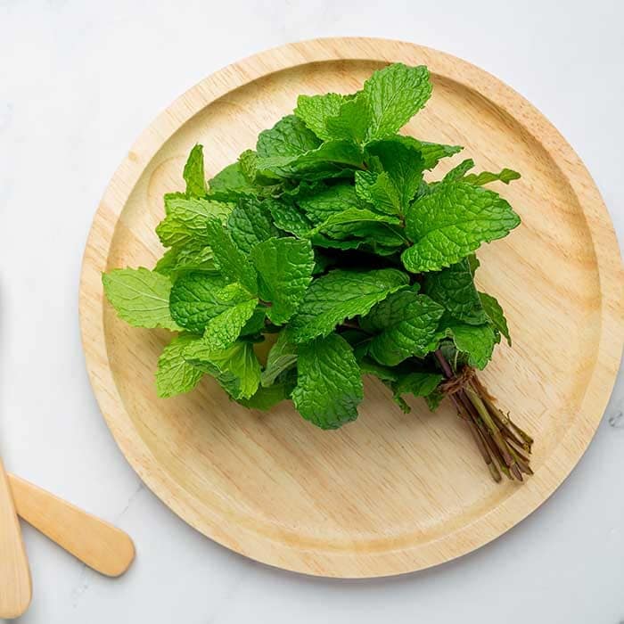 100% Pure & Natural Freeze Dried Mint Leaves – 25 gms (Special Grade Seasoning Herb) view 2
