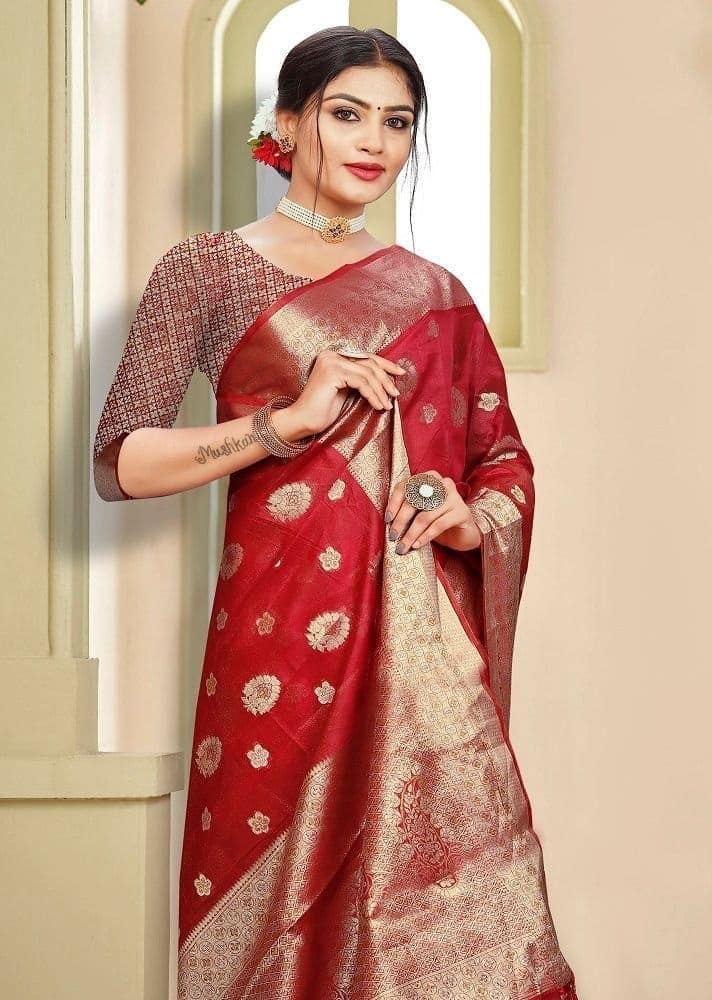 Woven Art Silk Saree in Red view 2