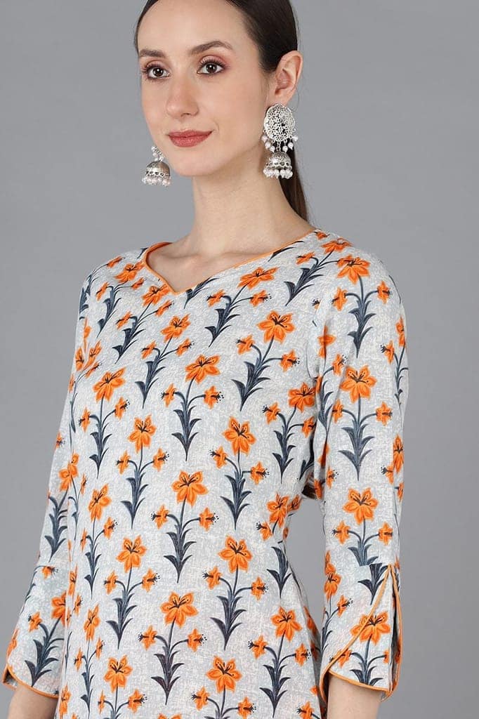 Women Cotton Trendy Festive Wear Off White Printed Kurti VCK1473 view 2