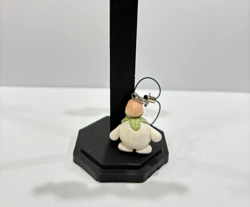 PEACH BEAR CHARM view 2