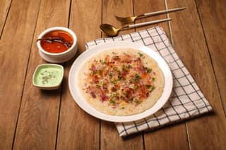 Mix Vegetable Uttapam