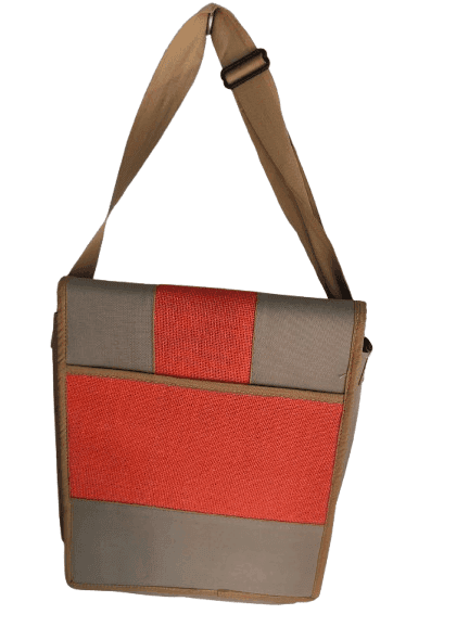 Stylish and Durable Canvas Messenger Bag with Adjustable Strap view 2