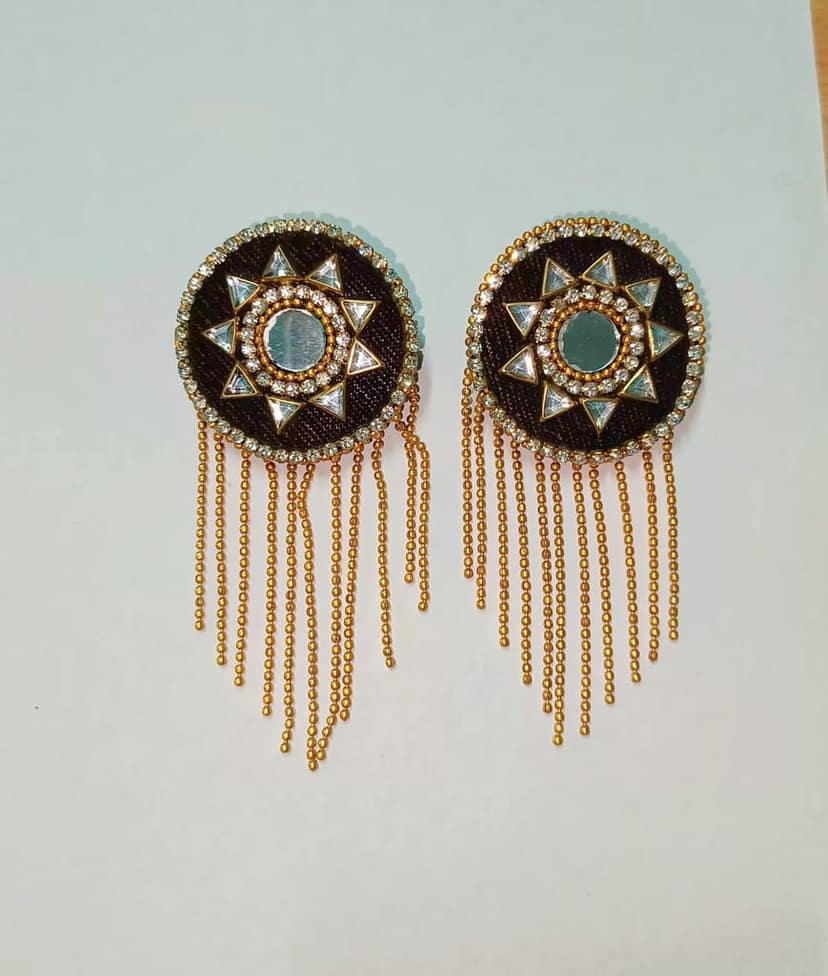 Copper and Brass and Steel and Black Metal and Wood and Paper and Fabric and Stones and Others Chains & Necklaces view 2
