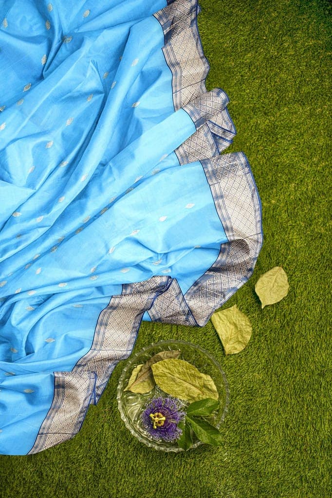 Sky Blue Buta Buti Handwoven Maheshwari Silk with Broad Dark Blue Zari Border Saree SKU- BS10018 view 2