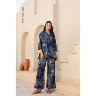 Elara Women's Chic Rayon Slub Co-ord Set with Floral Pattern