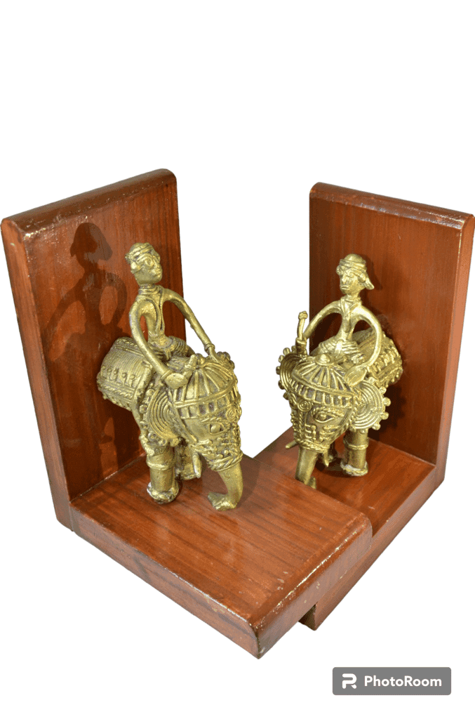 Jharcraft Bookend (man sitting on elephant) DK00562 view 2