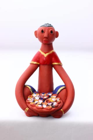 Tisser Handmade Terracotta Women Toy – Decorative Figurine (4 x 3 x 5 cm)