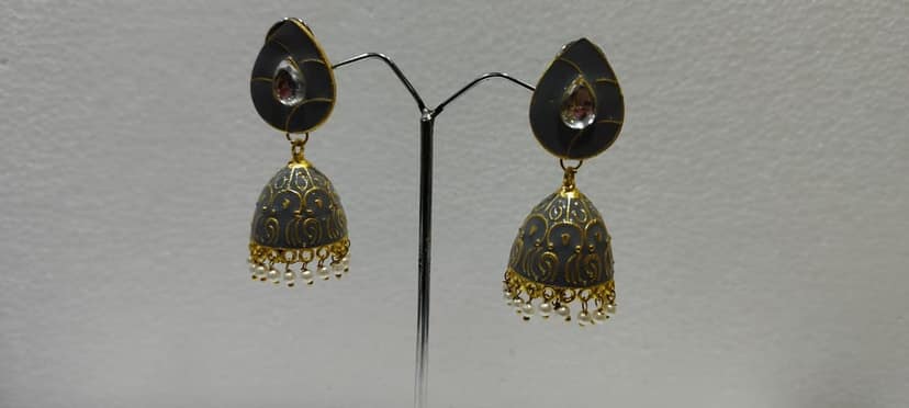 Gold Plated Kundan Pearl Jhumki Earrings