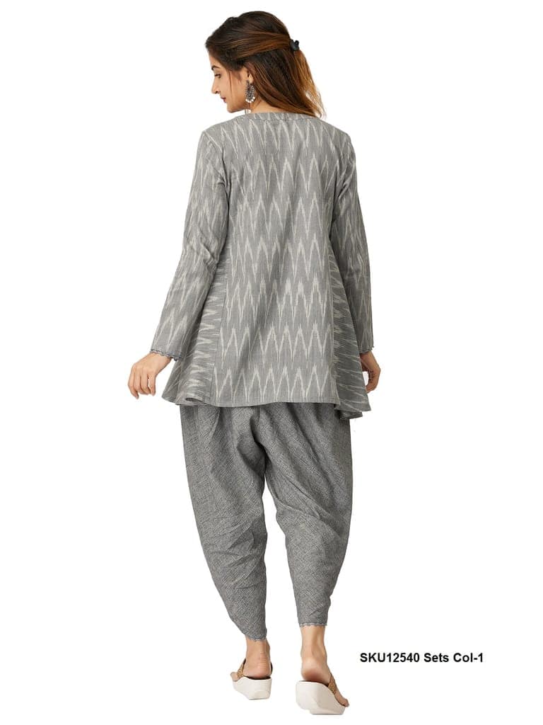 Women's Grey Ikat Print Cotton Tunic with Dhoti Pants Set view 2