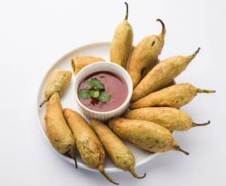 Mirchi pakoda