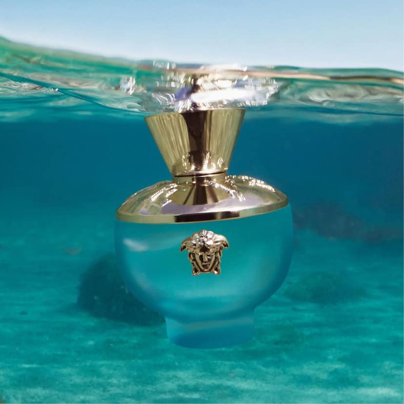 Versace Pour Femme Dylan Turquoise Eau De Toilette 100ml/3.4 fl oz – Fresh, Vibrant Floral Fragrance view 2