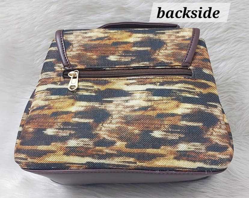 Women's Leopard Print Canvas Crossbody Bag with Adjustable Strap view 2