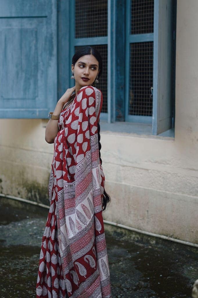 Kaisori Nandana Bagh Patti boota handblockprinted cotton saree view 2