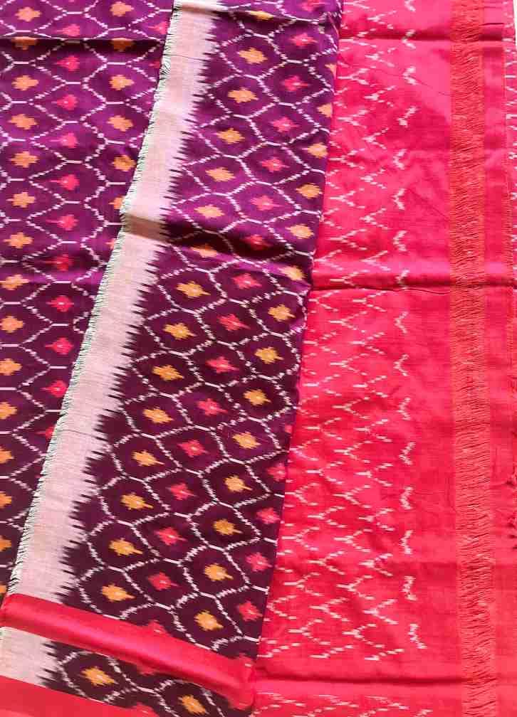 Pochampally Ikkat Mercerised Cotton Saree in Violet with Diamond Patterns view 2