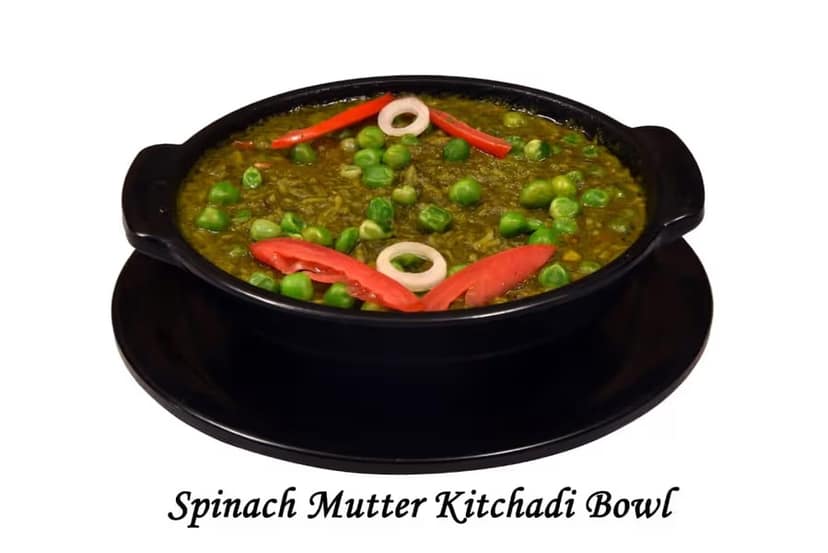 SPINACH MUTTER KITCHUDI RICE BOWL