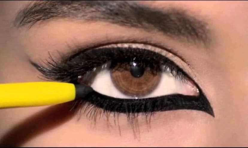 Elecsera black kajal 12 Hr (Black, 0.7 g) view 2