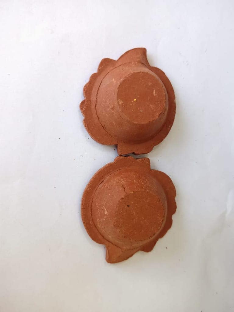 Handmade Clay Diya | Set of 2 | Leaf Design | for Diwali Decoration and Gifting view 2