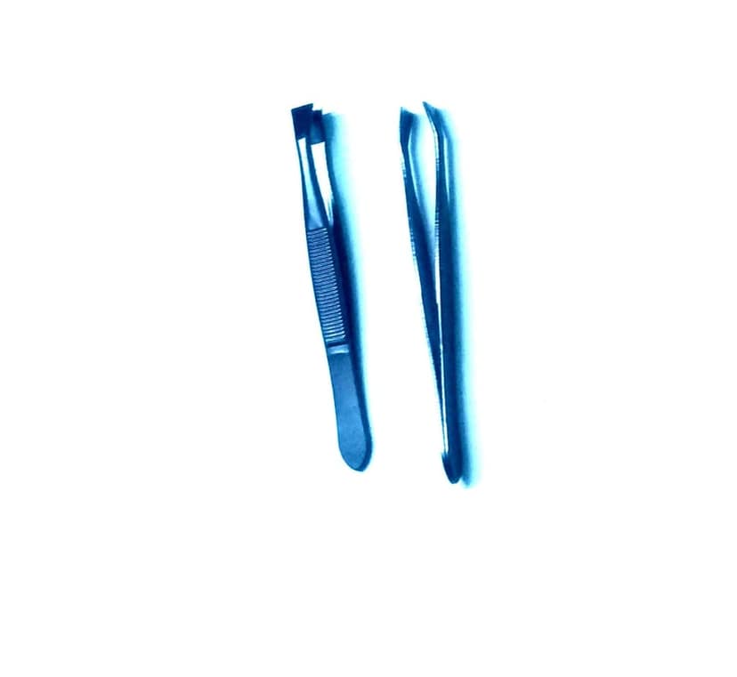 Nawani Set of 2 Flat Tip Black Tweezers Pluckers for Eyebrow Making view 2