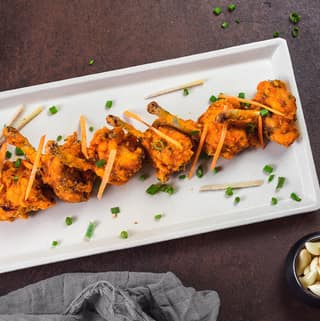 Chicken lollipop (8 pcs)