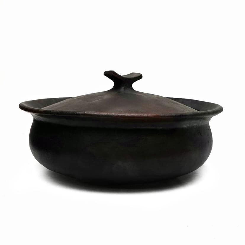 Longpi Black Stone Pottery Traditional Fish Curry Pot Medium (1SPTUTIKA00163) view 2