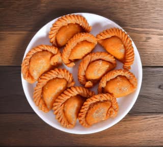 Kovapuri Chandrakala (Made With 100 % Pure Ghee)