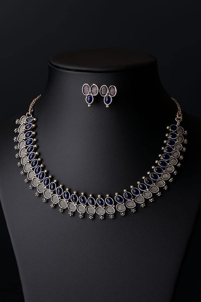 Glamvila Blue Stone Jewellery Set view 2