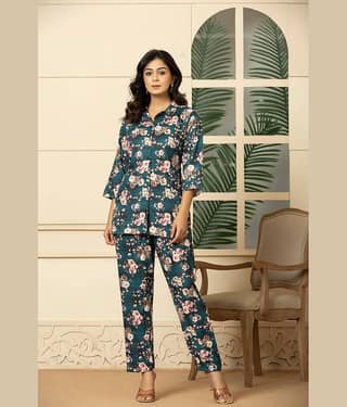 Flamboyant Women Printed Shirt With Trousers Co-Ord Set ( Green )