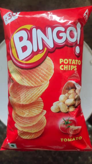Bingo potato chips tomato flavour